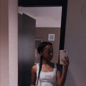 Meet your Posher, Dayna